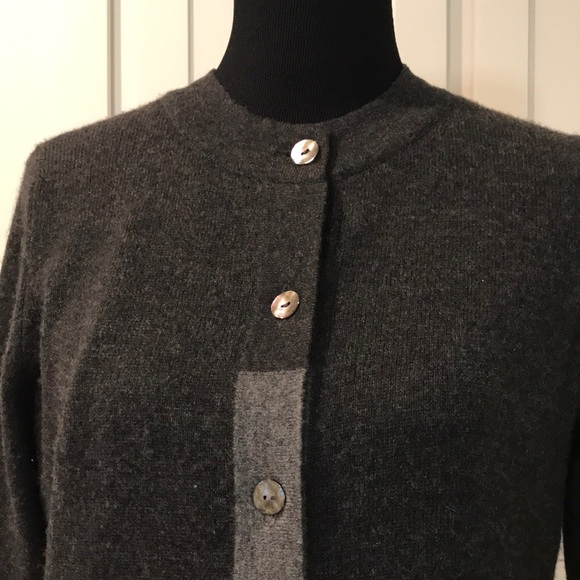 Chanel Cashmere Sweater Set Womens 44 Gray Cardigan 90s Luxury - Picture 3 of 14